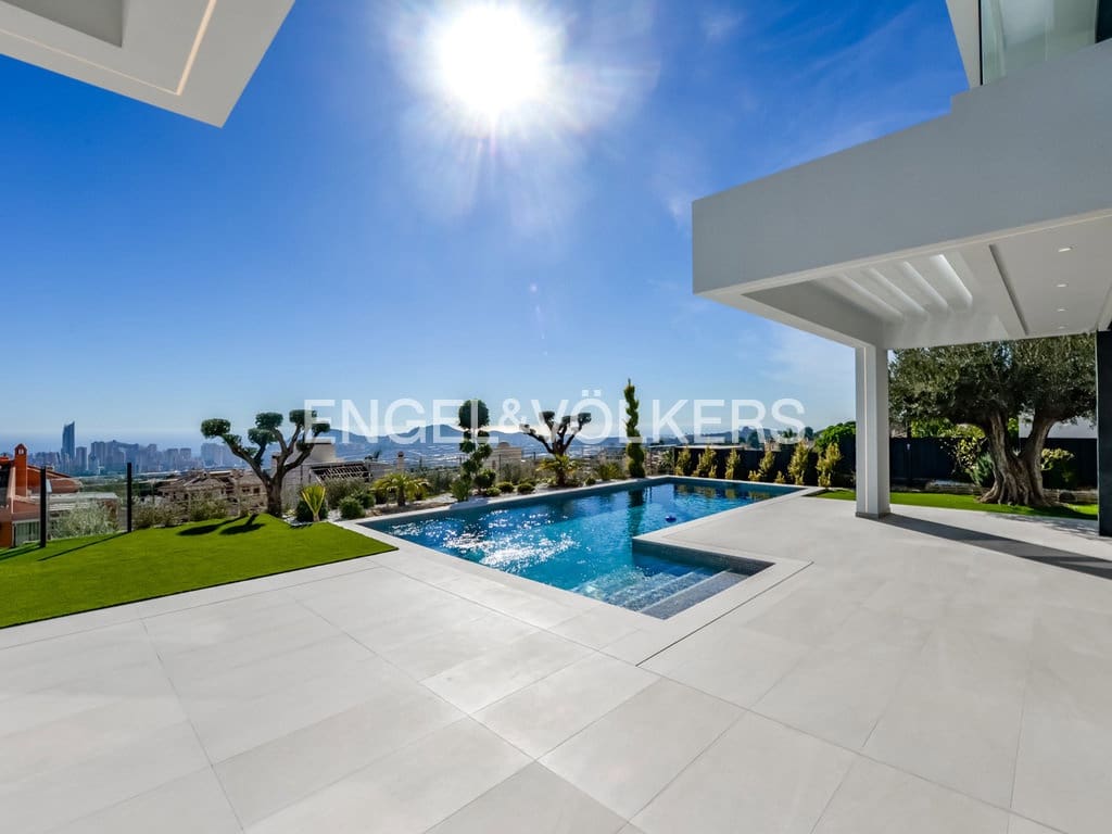 Garagem para venda em Finestrat - 3 950 000 € (Ref: 9832762)