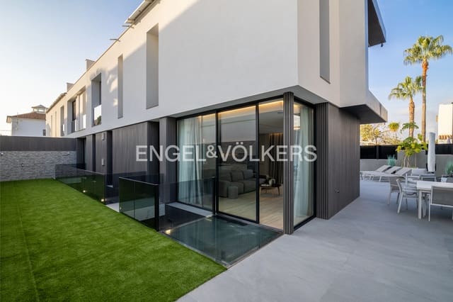 7 soveværelse Villa til salg i Albir, Alfaz del Pi / L'Alfàs del Pi med swimmingpool garage - € 1.950.000 (Ref: 9834818)