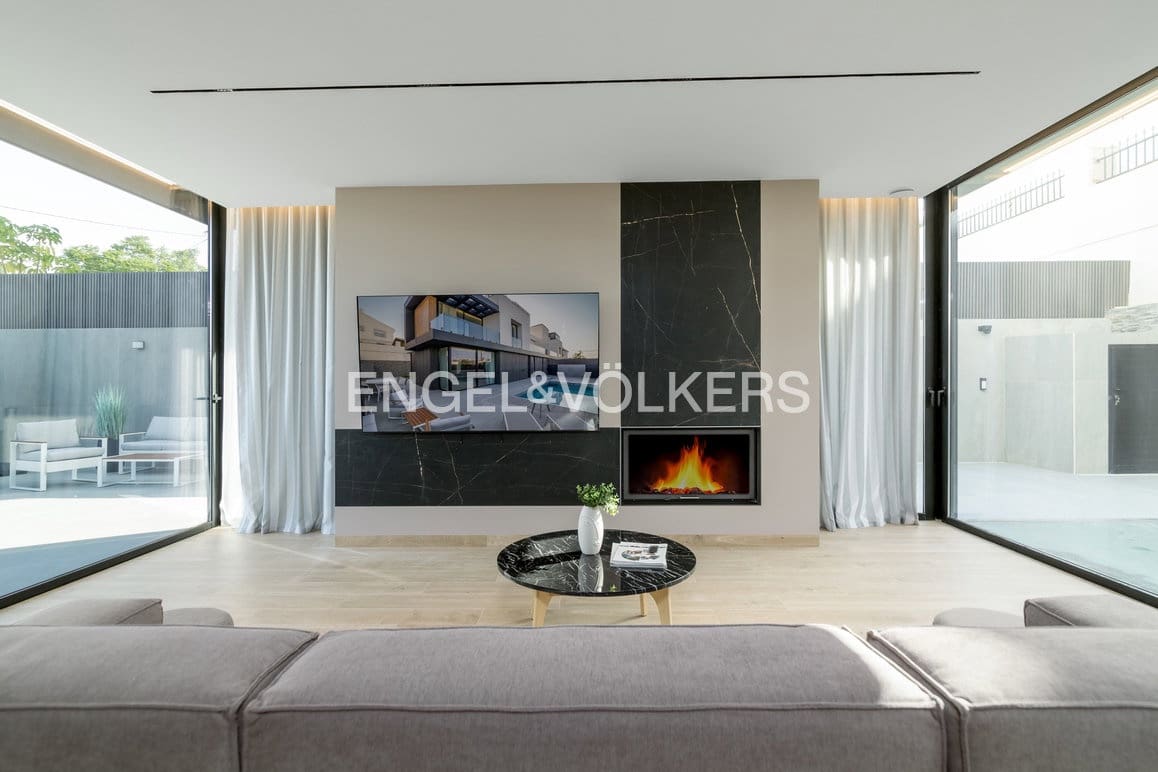 7 chambre Villa/Maison à vendre à Albir avec piscine garage - 1 950 000 € (Ref: 9834818)
