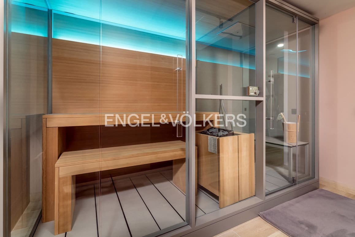 7 chambre Villa/Maison à vendre à Albir avec piscine garage - 1 950 000 € (Ref: 9834818)