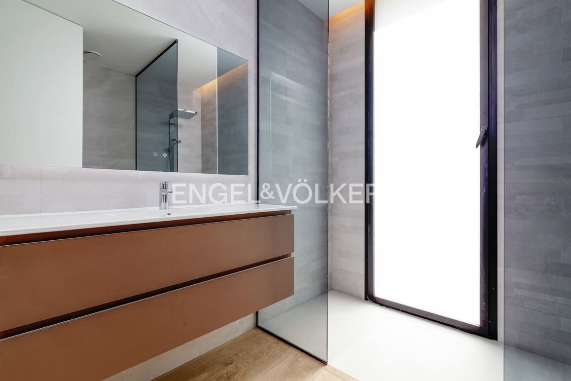 7 chambre Villa/Maison à vendre à Albir avec piscine garage - 1 950 000 € (Ref: 9834818)