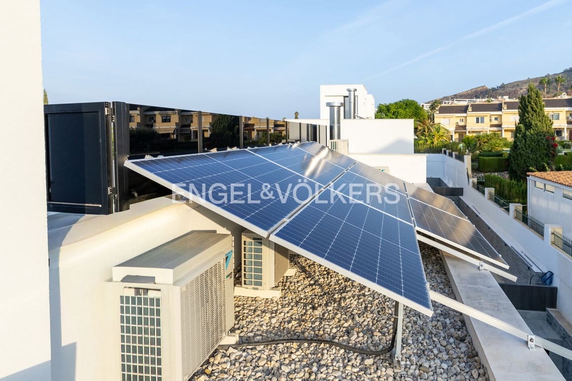 7 chambre Villa/Maison à vendre à Albir avec piscine garage - 1 950 000 € (Ref: 9834818)