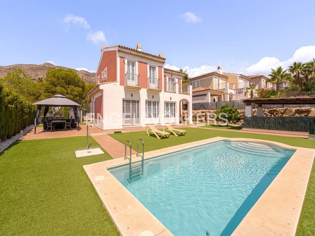 4 slaapkamer Villa te koop in Finestrat met zwembad garage - € 810.000 (Ref: 9841867)