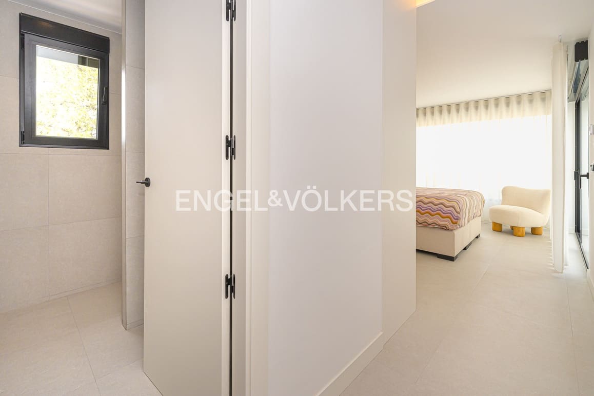 3 bedroom Villa for sale in Polop with pool garage - € 795,000 (Ref: 9848229)