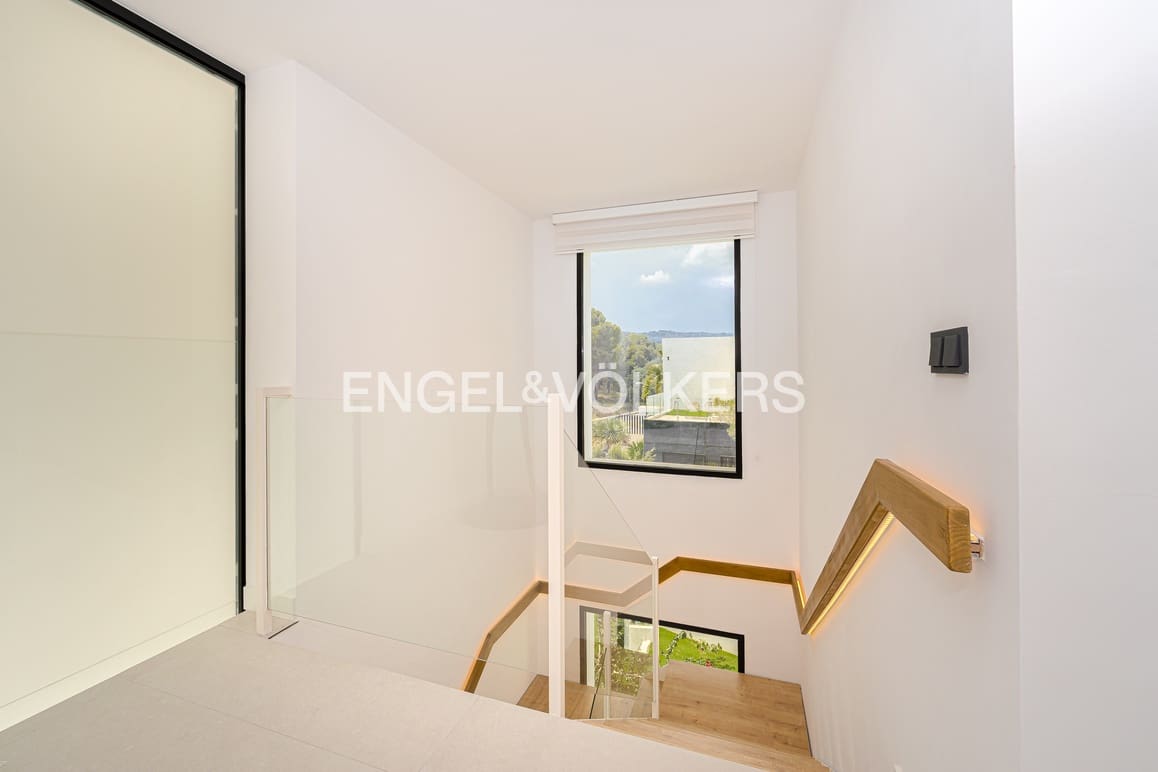 3 bedroom Villa for sale in Polop with pool garage - € 795,000 (Ref: 9848229)
