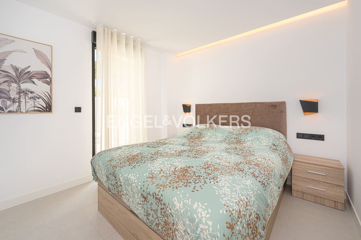 3 bedroom Villa for sale in Polop with pool garage - € 795,000 (Ref: 9848229)