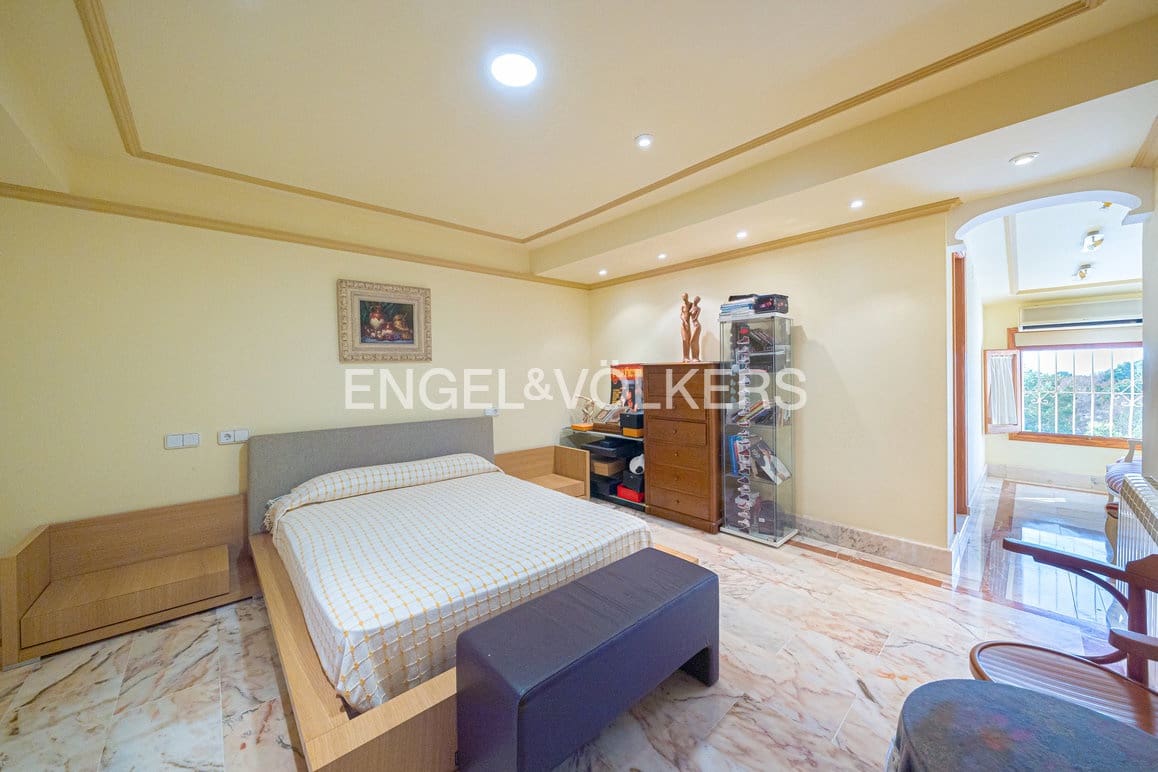 8 chambre Villa/Maison à vendre à Alfaz del Pi / L'Alfas del Pi avec piscine garage - 1 200 000 € (Ref: 9849910)