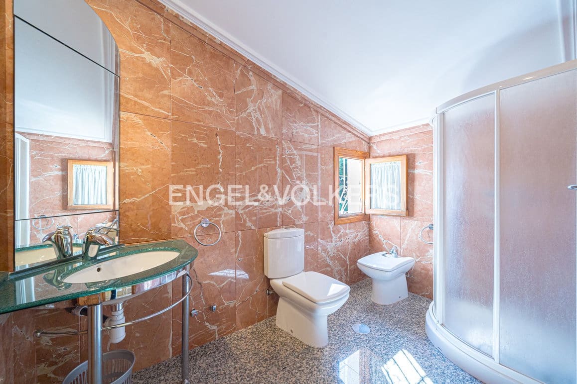 8 chambre Villa/Maison à vendre à Alfaz del Pi / L'Alfas del Pi avec piscine garage - 1 200 000 € (Ref: 9849910)