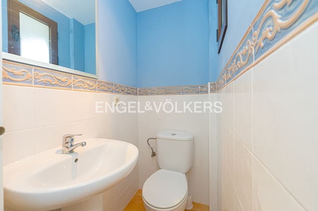 2 soverom Rekkehus til salgs i Finestrat med svømmebasseng garasje - € 329 000 (Ref: 9853046)