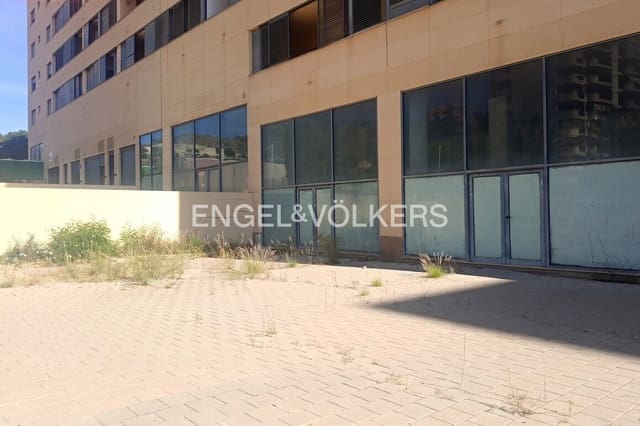Kaupallinen myytävänä paikassa Centro Urbano, La Villajoyosa / Vila Joiosa - 397 000 € (Ref: 9889302)
