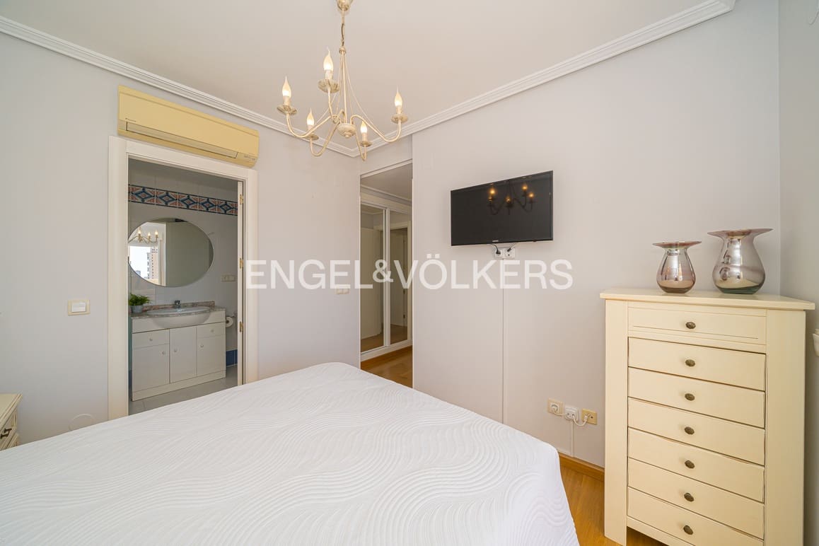 3 slaapkamer Appartement te koop in Benidorm met zwembad garage - € 330.000 (Ref: 9889303)