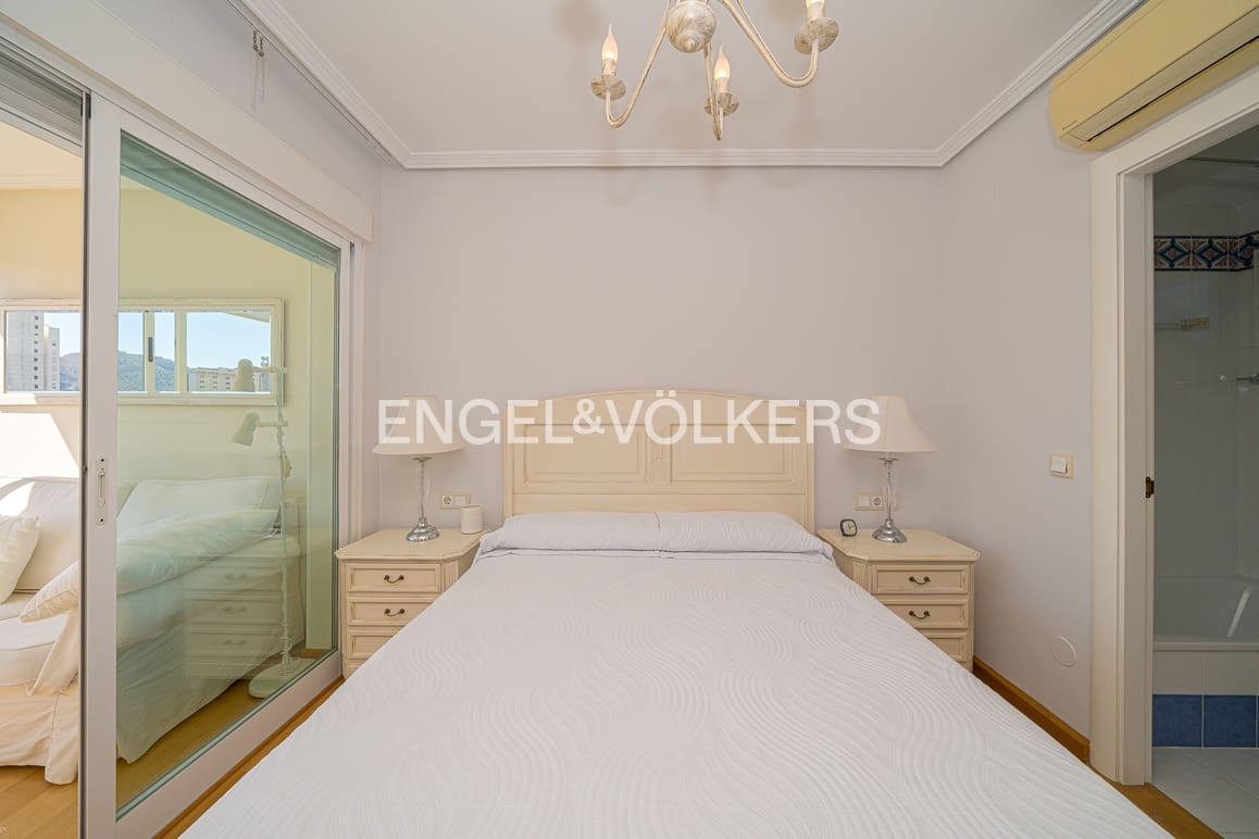 3 slaapkamer Appartement te koop in Benidorm met zwembad garage - € 330.000 (Ref: 9889303)