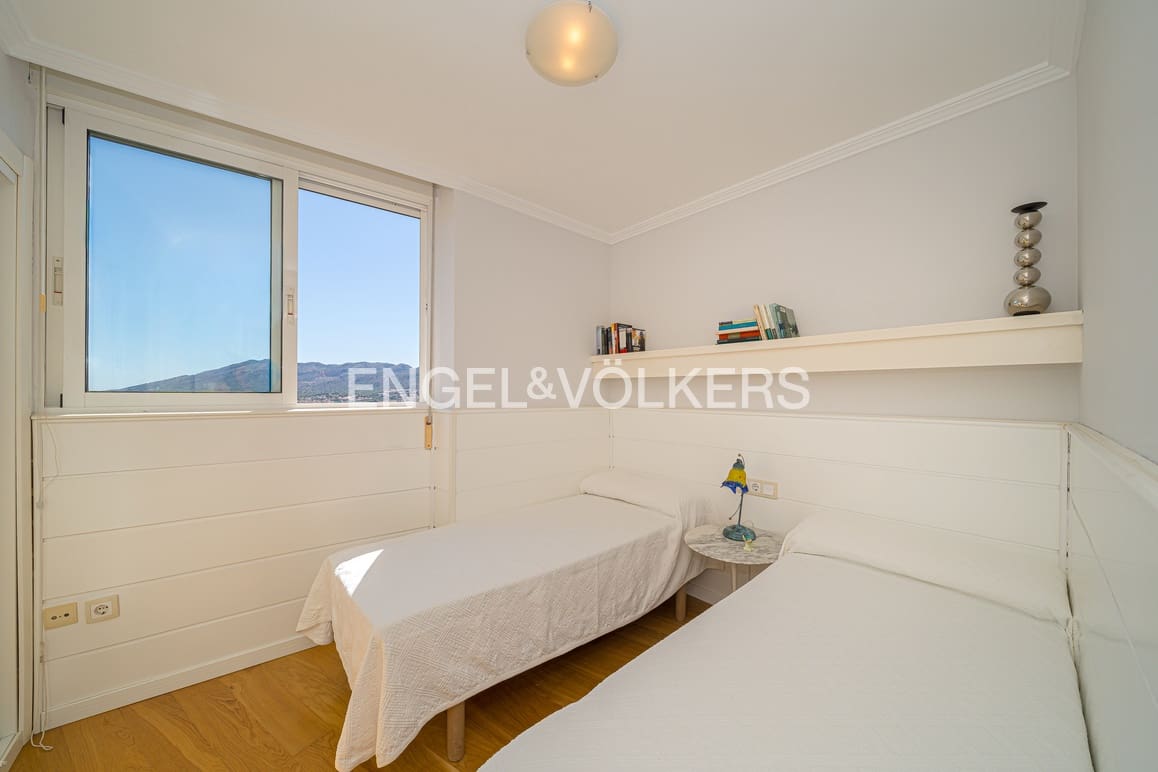 3 slaapkamer Appartement te koop in Benidorm met zwembad garage - € 330.000 (Ref: 9889303)