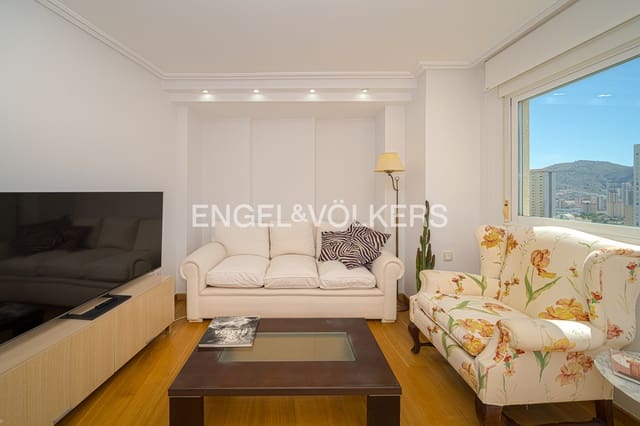 3 bedroom Apartment for sale in Benidorm with pool garage - € 330,000 (Ref: 9889303)