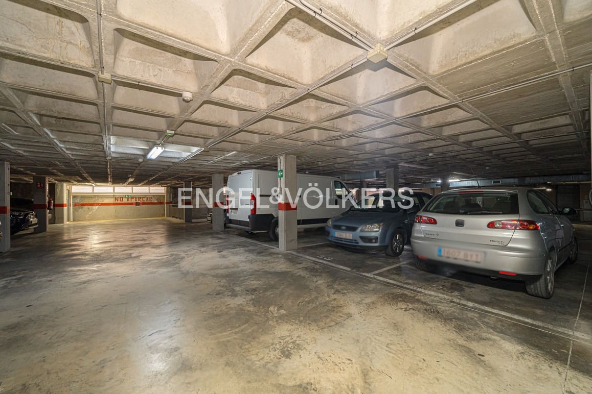 3 slaapkamer Appartement te koop in Benidorm met zwembad garage - € 330.000 (Ref: 9889303)