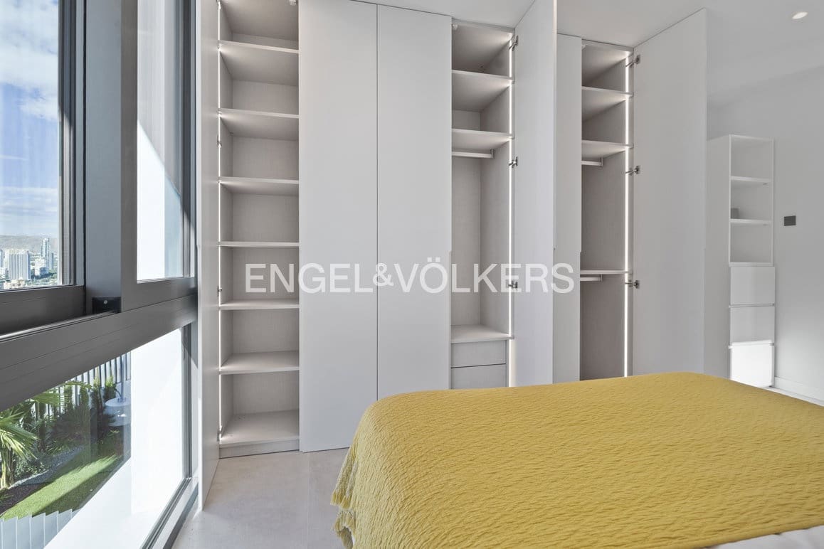 4 soveværelse Villa til salg i Benidorm med swimmingpool garage - € 3.200.000 (Ref: 9889447)