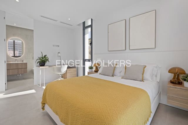 3 sypialnia Willa na sprzedaż w Juzgados - Plaza de Toros, Benidorm z basenem garażem - 1 450 000 € (Ref: 9890681)