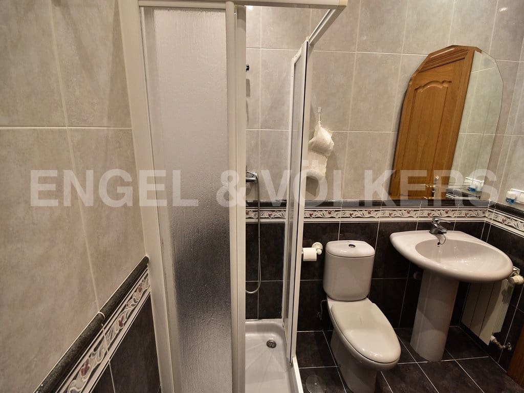 6 slaapkamer Villa te koop in Benidorm met zwembad garage - € 1.350.000 (Ref: 9895279)