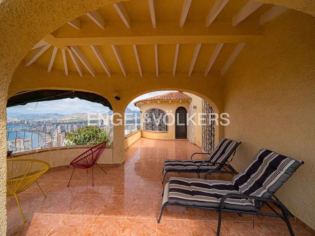 5 camera da letto Villa in vendita in Benidorm con piscina garage - 995.000 € (Rif: 9904954)