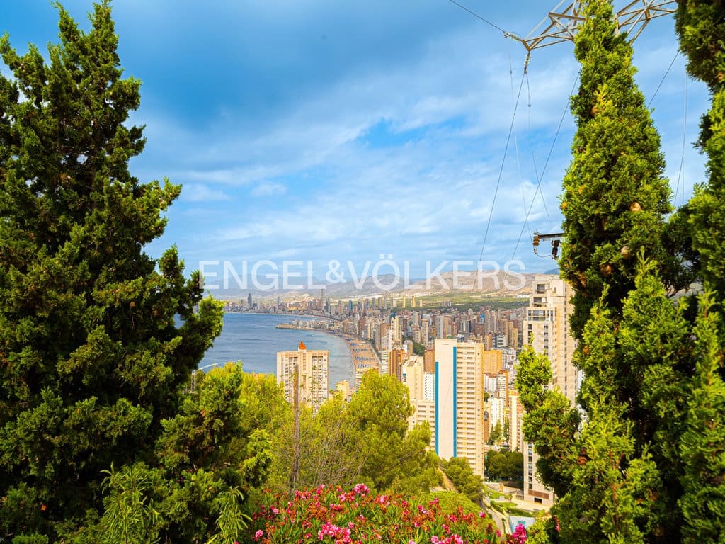 5 camera da letto Villa in vendita in Benidorm con piscina garage - 995.000 € (Rif: 9904954)