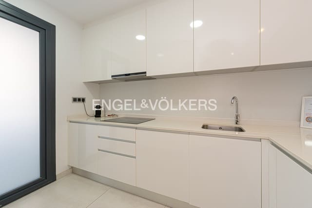 2 soveværelse Lejlighed til salg i Benidorm med swimmingpool garage - € 550.000 (Ref: 9905193)