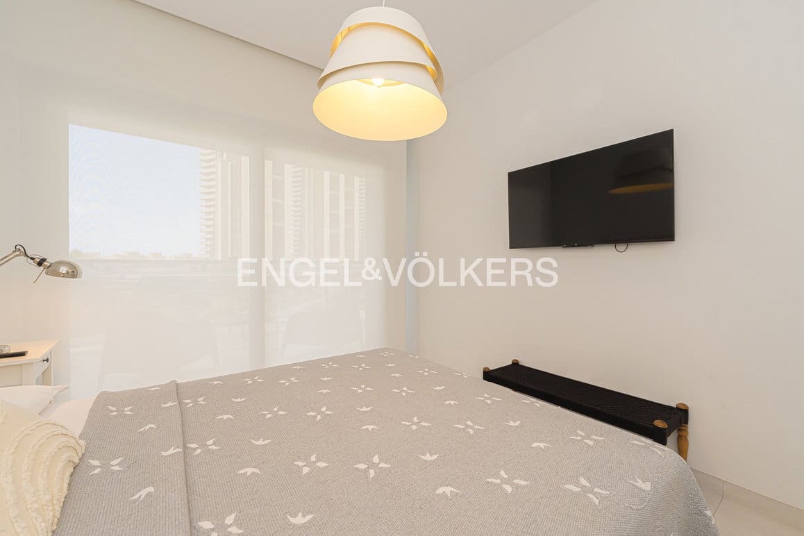 2 soverom Leilighet til salgs i Benidorm med svømmebasseng garasje - € 550 000 (Ref: 9905193)