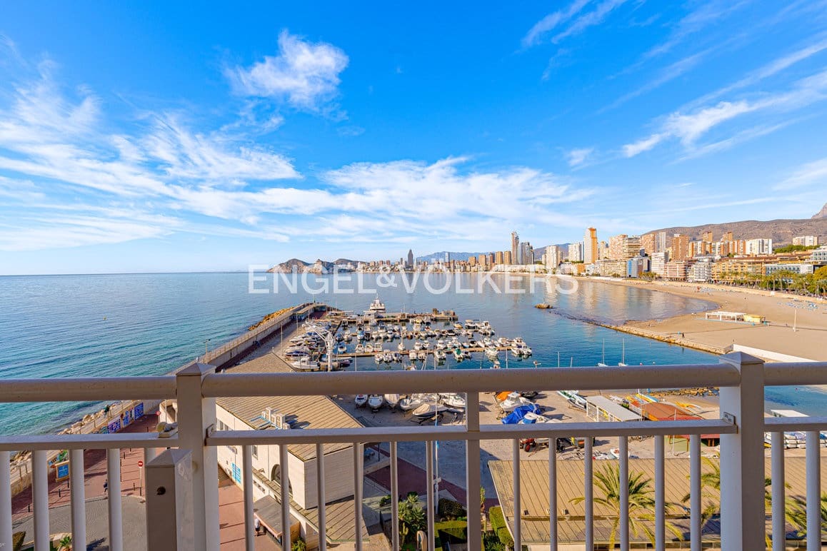 3 quarto Apartamento para venda em Benidorm - 515 000 € (Ref: 9918909)