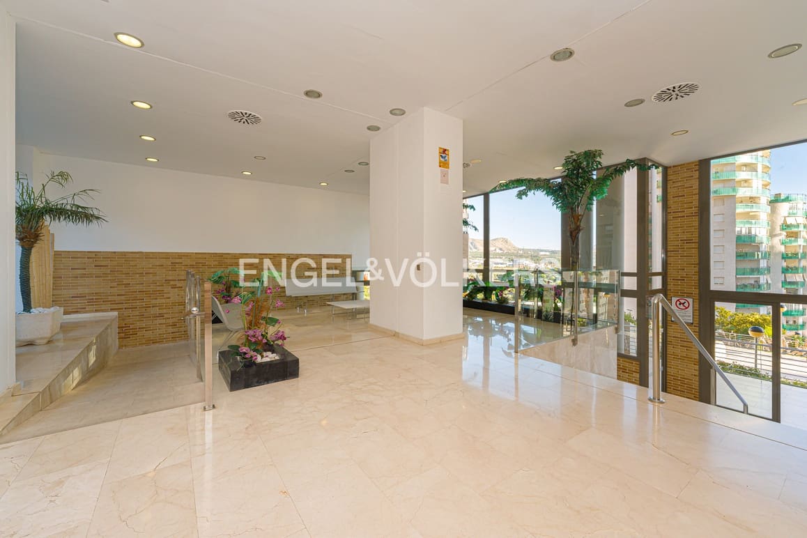 2 Zimmer Apartment zu vermieten in La Villajoyosa / Vila Joiosa mit Pool Garage - 1.250 € (Ref: 9919012)