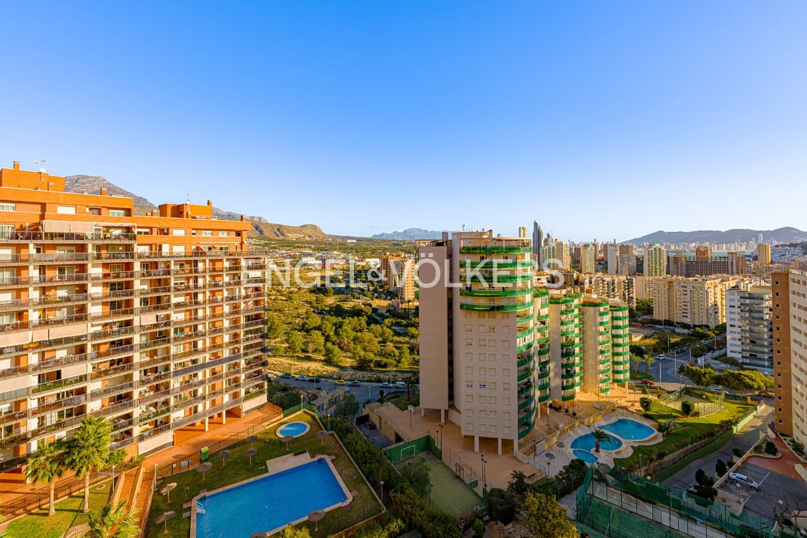 2 Zimmer Apartment zu vermieten in La Villajoyosa / Vila Joiosa mit Pool Garage - 1.250 € (Ref: 9919012)