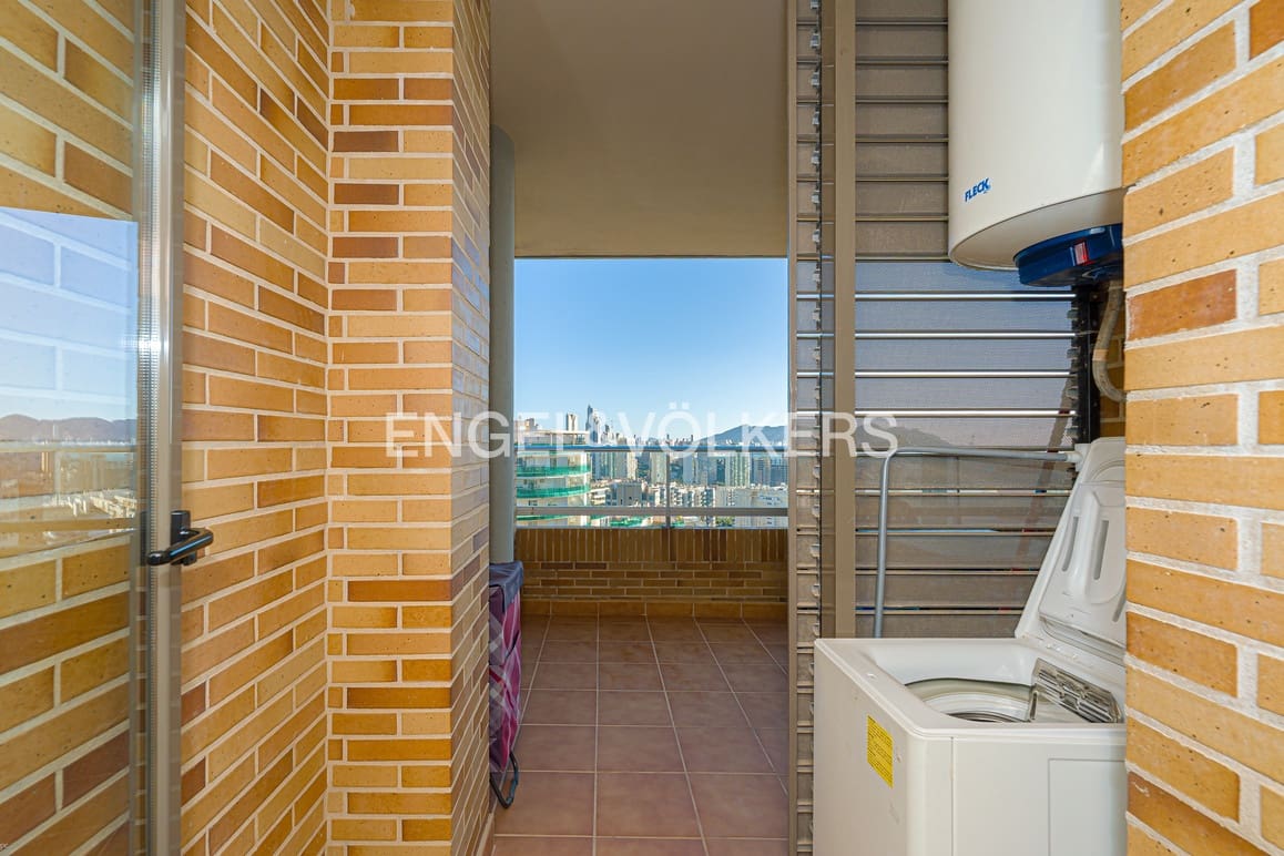 2 Zimmer Apartment zu vermieten in La Villajoyosa / Vila Joiosa mit Pool Garage - 1.250 € (Ref: 9919012)
