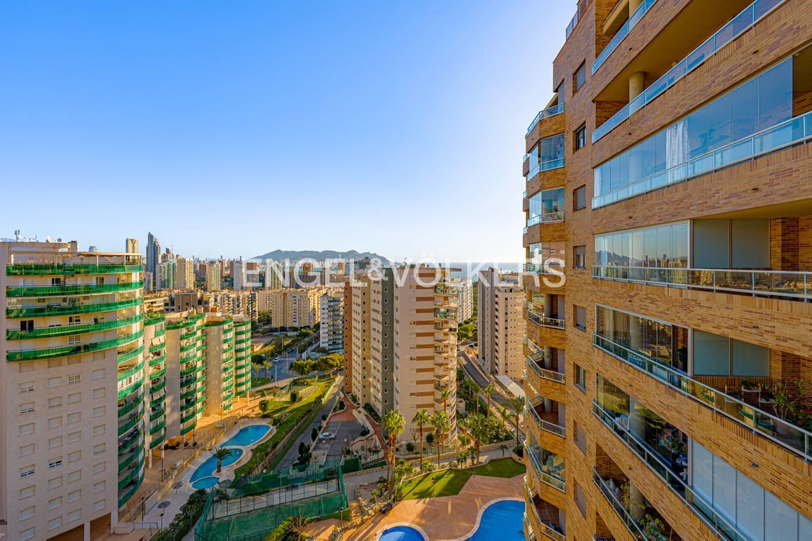 2 Zimmer Apartment zu vermieten in La Villajoyosa / Vila Joiosa mit Pool Garage - 1.250 € (Ref: 9919012)