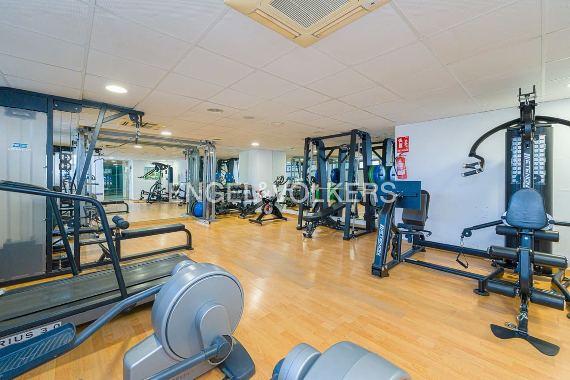 2 Zimmer Apartment zu vermieten in La Villajoyosa / Vila Joiosa mit Pool Garage - 1.250 € (Ref: 9919012)