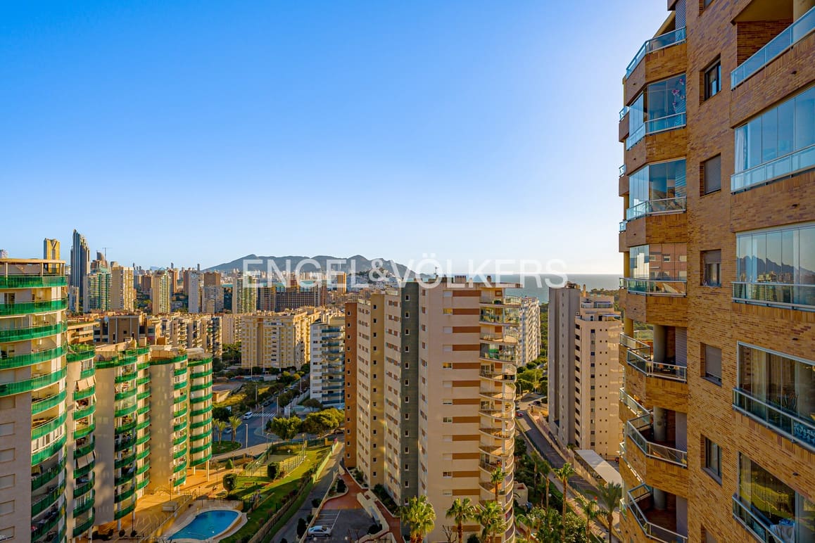 2 Zimmer Apartment zu vermieten in La Villajoyosa / Vila Joiosa mit Pool Garage - 1.250 € (Ref: 9919012)