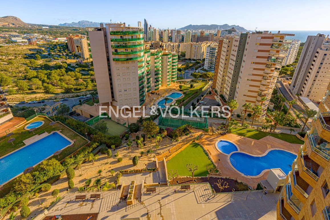 2 Zimmer Apartment zu vermieten in La Villajoyosa / Vila Joiosa mit Pool Garage - 1.250 € (Ref: 9919012)