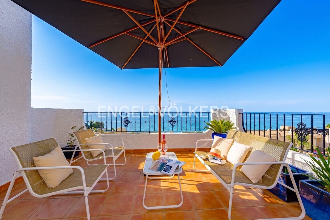 6 soverom Villa til salgs i La Villajoyosa / Vila Joiosa med svømmebasseng garasje - € 695 000 (Ref: 9919013)