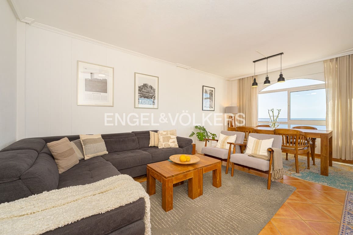 6 soverom Villa til salgs i La Villajoyosa / Vila Joiosa med svømmebasseng garasje - € 695 000 (Ref: 9919013)