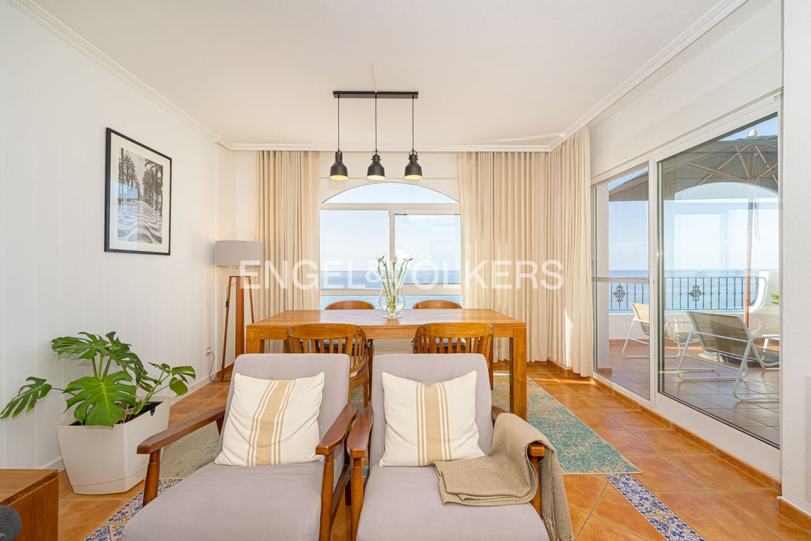 6 soverom Villa til salgs i La Villajoyosa / Vila Joiosa med svømmebasseng garasje - € 695 000 (Ref: 9919013)