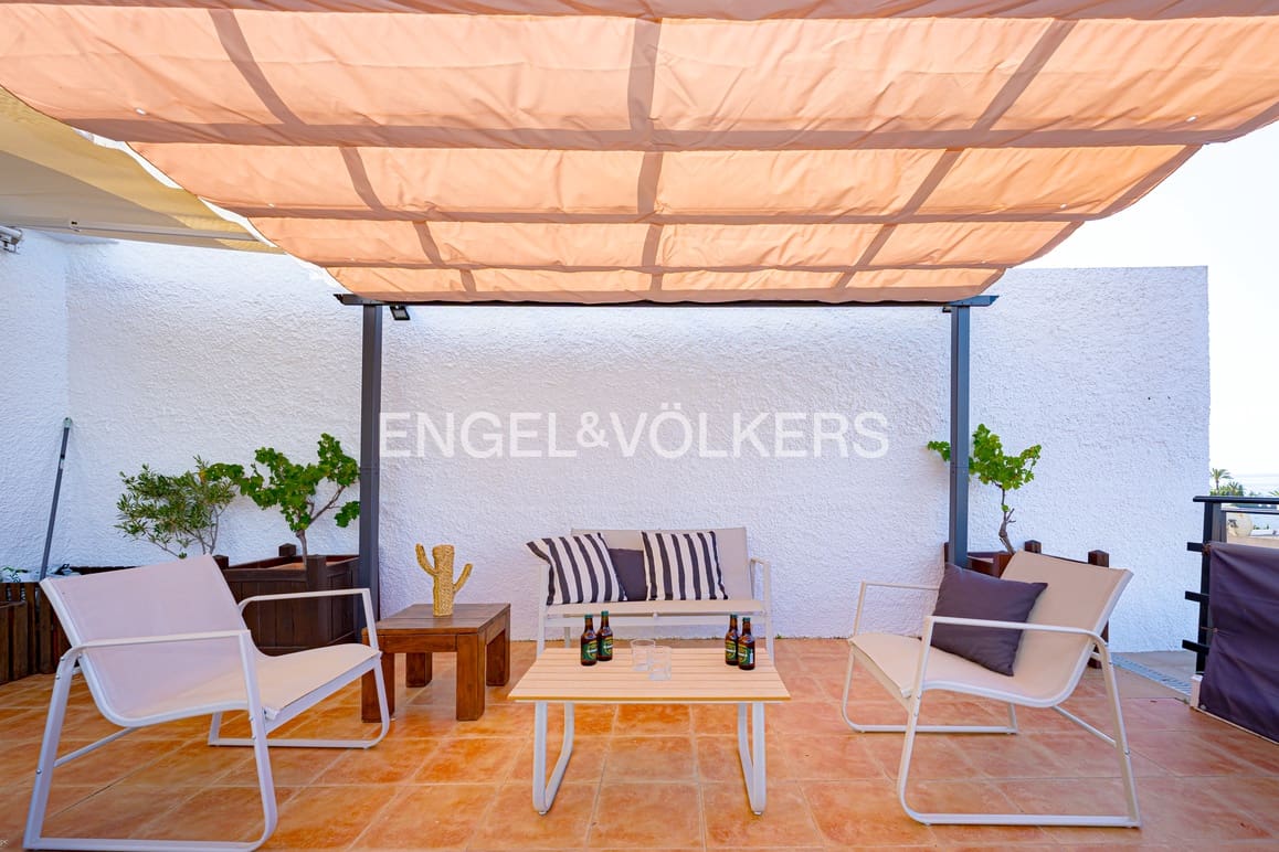 6 soverom Villa til salgs i La Villajoyosa / Vila Joiosa med svømmebasseng garasje - € 695 000 (Ref: 9919013)