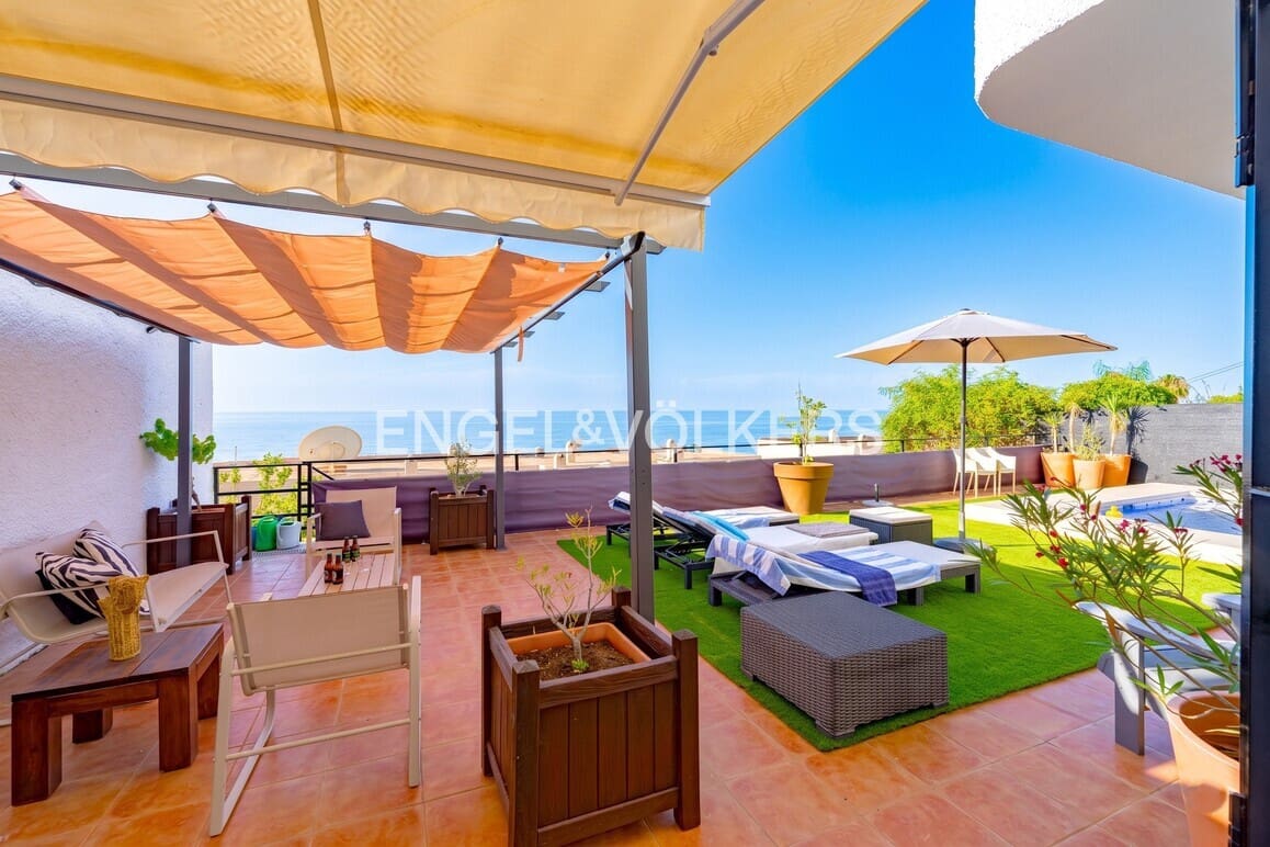6 soverom Villa til salgs i La Villajoyosa / Vila Joiosa med svømmebasseng garasje - € 695 000 (Ref: 9919013)