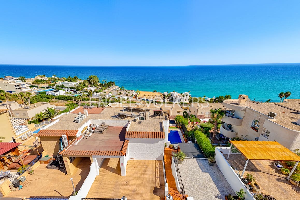 6 bedroom Villa for sale in La Villajoyosa / Vila Joiosa with pool garage - € 695,000 (Ref: 9919013)
