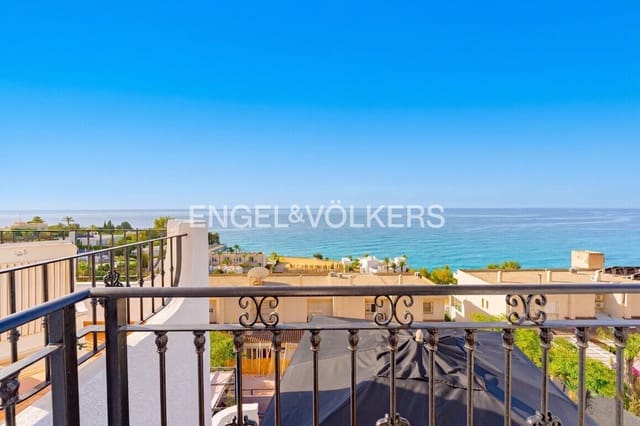 6 Zimmer Villa zu verkaufen in Centro Urbano, La Villajoyosa / Vila Joiosa mit Pool Garage - 695.000 € (Ref: 9919013)