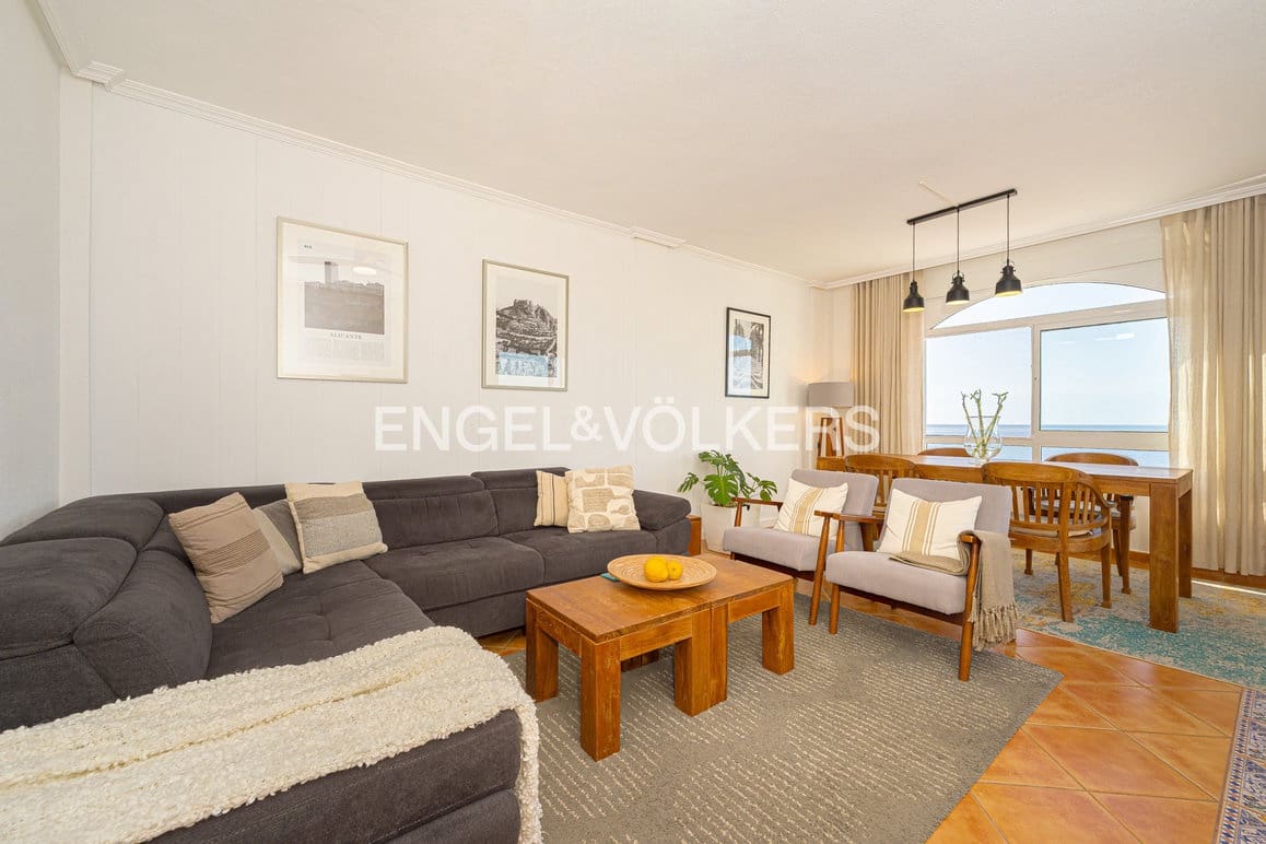 6 bedroom Villa for sale in La Villajoyosa / Vila Joiosa with pool garage - € 695,000 (Ref: 9919013)