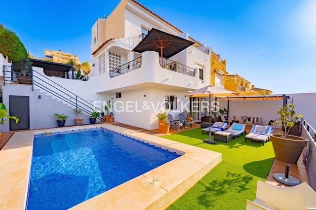 6 Zimmer Villa zu verkaufen in Centro Urbano, La Villajoyosa / Vila Joiosa mit Pool Garage - 695.000 € (Ref: 9919013)