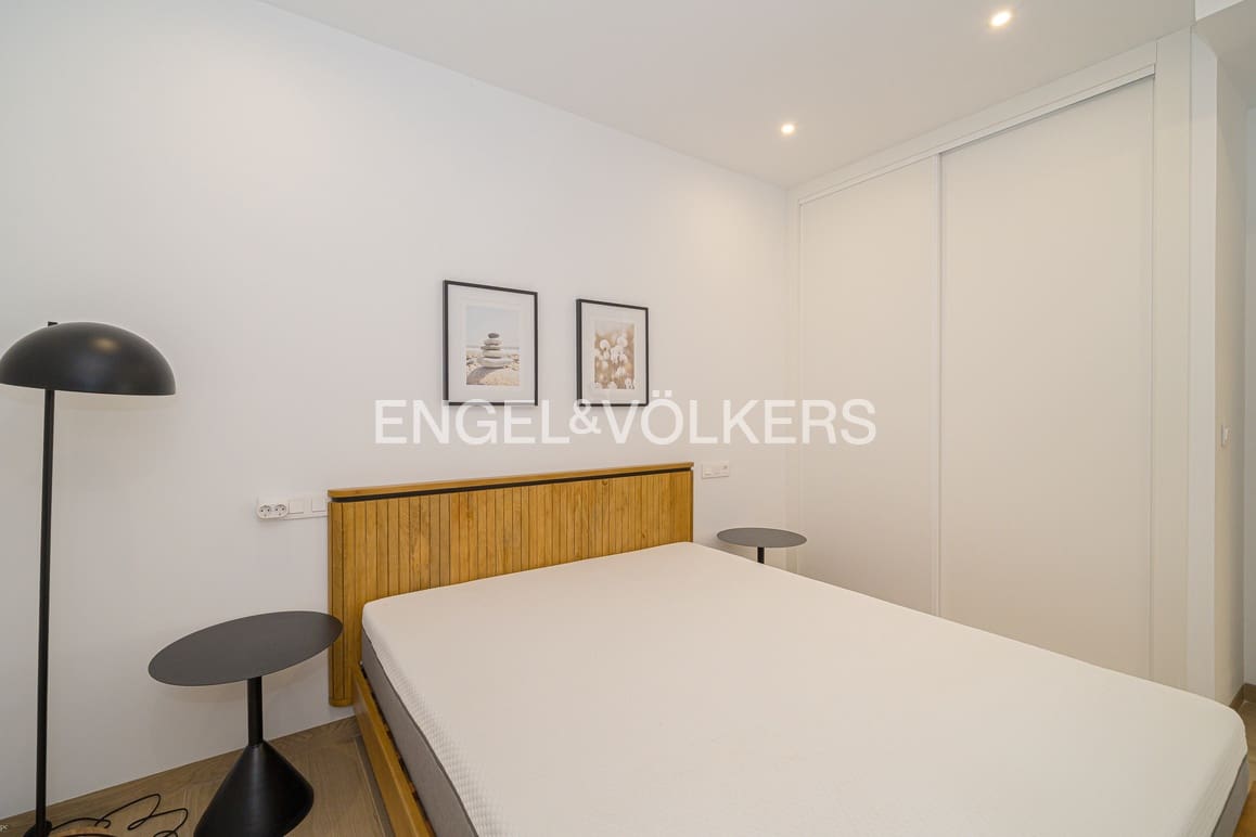 5 sypialnia Willa na sprzedaż w Finestrat z basenem garażem - 895 000 € (Ref: 9932297)