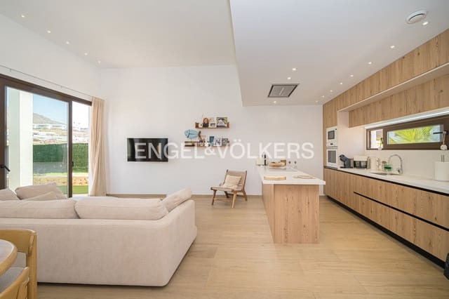 5 Zimmer Villa zu verkaufen in Finestrat Pueblo, Finestrat mit Pool Garage - 895.000 € (Ref: 9932297)