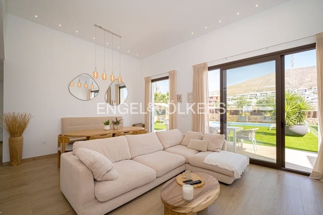 5 Zimmer Villa zu verkaufen in Finestrat Pueblo, Finestrat mit Pool Garage - 895.000 € (Ref: 9932297)