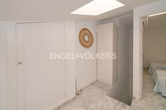 2 camera da letto Attico in vendita in Benidorm con piscina garage - 340.000 € (Rif: 9936704)