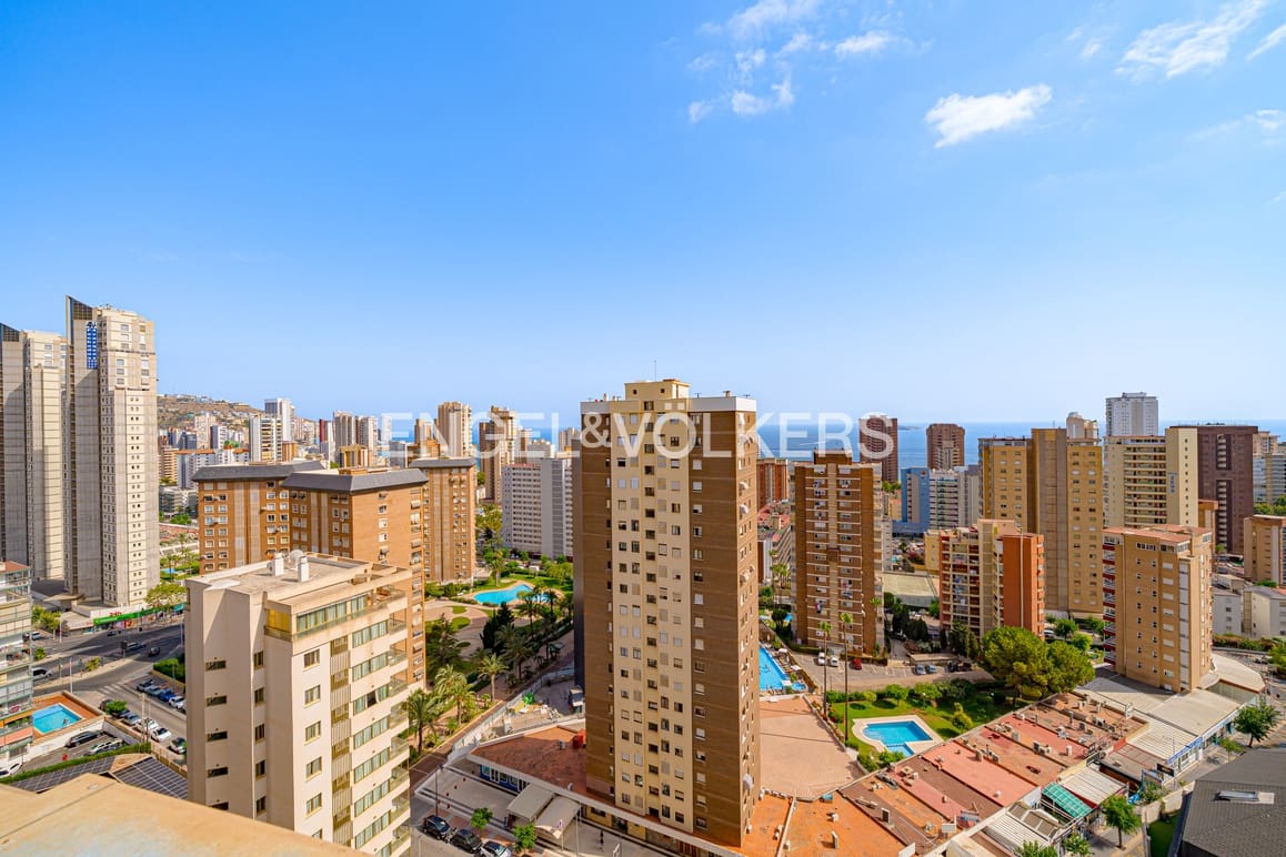 2 camera da letto Attico in vendita in Benidorm con piscina garage - 340.000 € (Rif: 9936704)