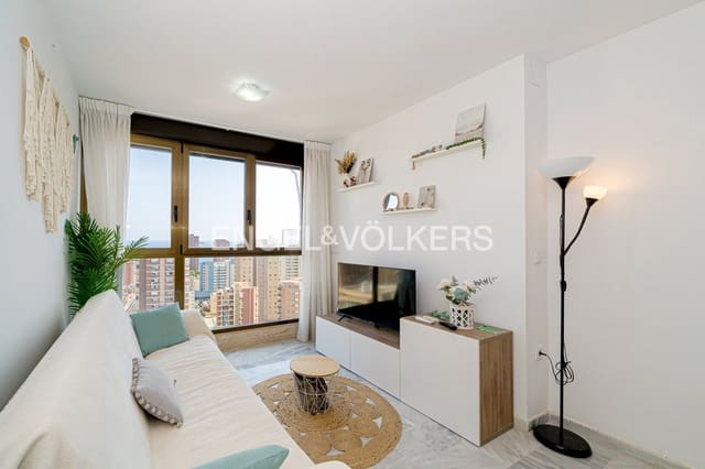Ático de 2 habitaciones en Juzgados - Plaza de Toros, Benidorm en venta con piscina garaje - 340.000 € (Ref: 9936704)