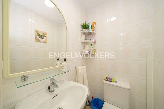 Ático de 2 habitaciones en Juzgados - Plaza de Toros, Benidorm en venta con piscina garaje - 340.000 € (Ref: 9936704)